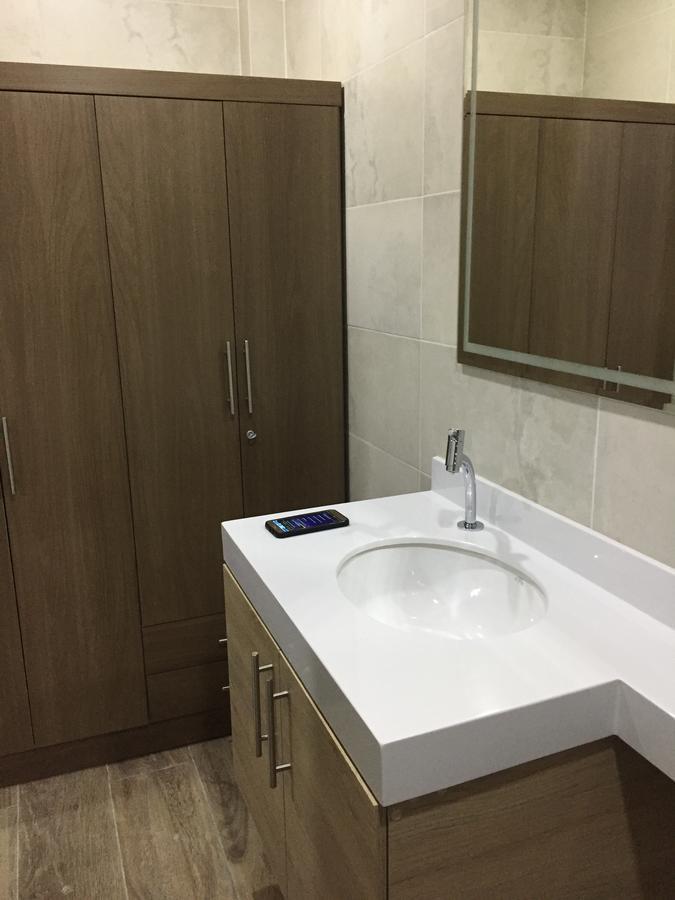 Pp Suite Guayaquil Luaran gambar