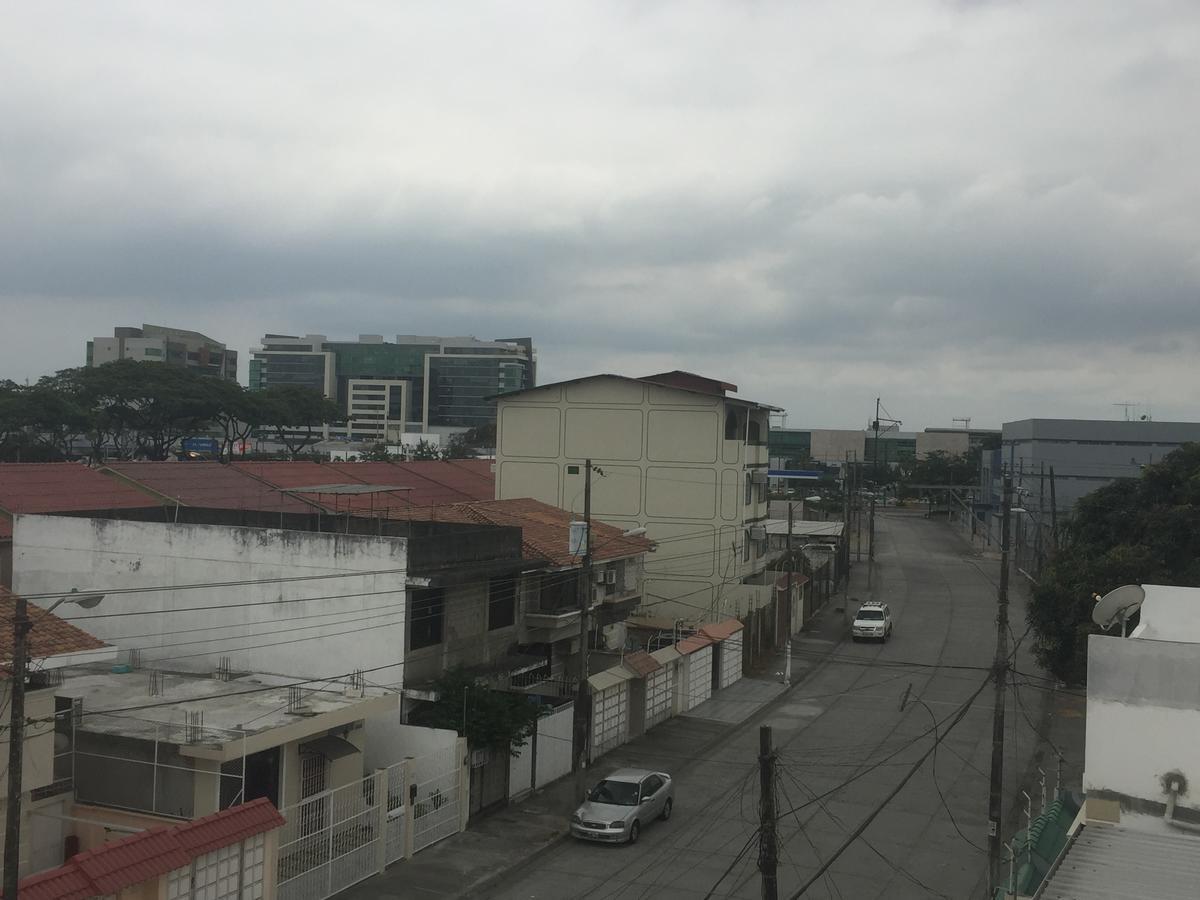 Pp Suite Guayaquil Luaran gambar