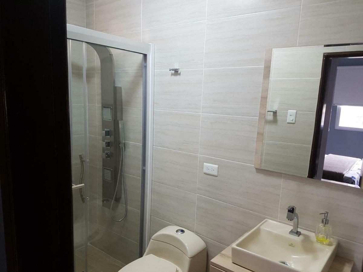 Pp Suite Guayaquil Luaran gambar
