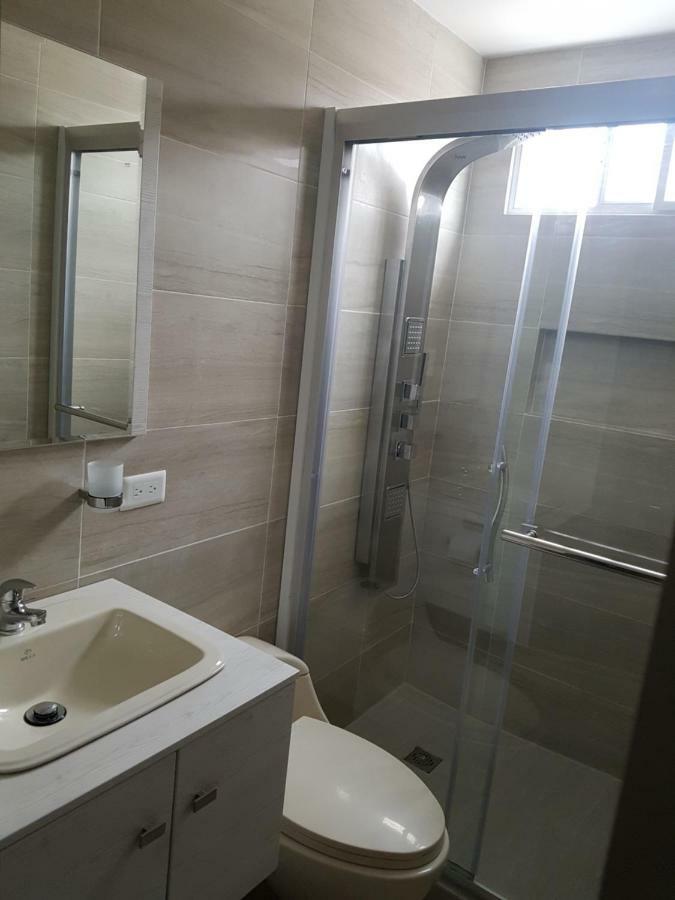 Pp Suite Guayaquil Luaran gambar